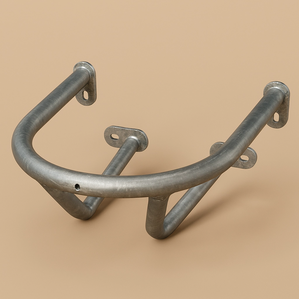 Robustes Zubehör für Tränken – Schutzbügel, Halterungen und Montagesets für Stall und Weide